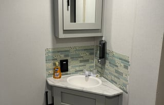 Razzmatazz RV Rental- Pet Friendly