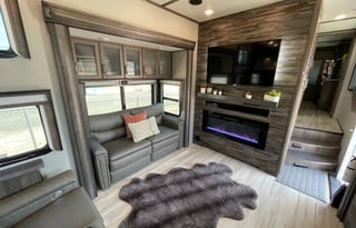 2022 Grand Design Solitude 390RK