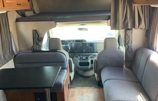 2015 Thor Motor Coach Four Winds 28A