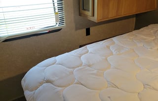 Mojo's 2017 Coachmen Catalina