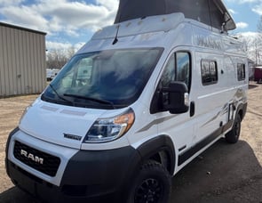 Winnebago Solis NPF Limited Edition 59P
