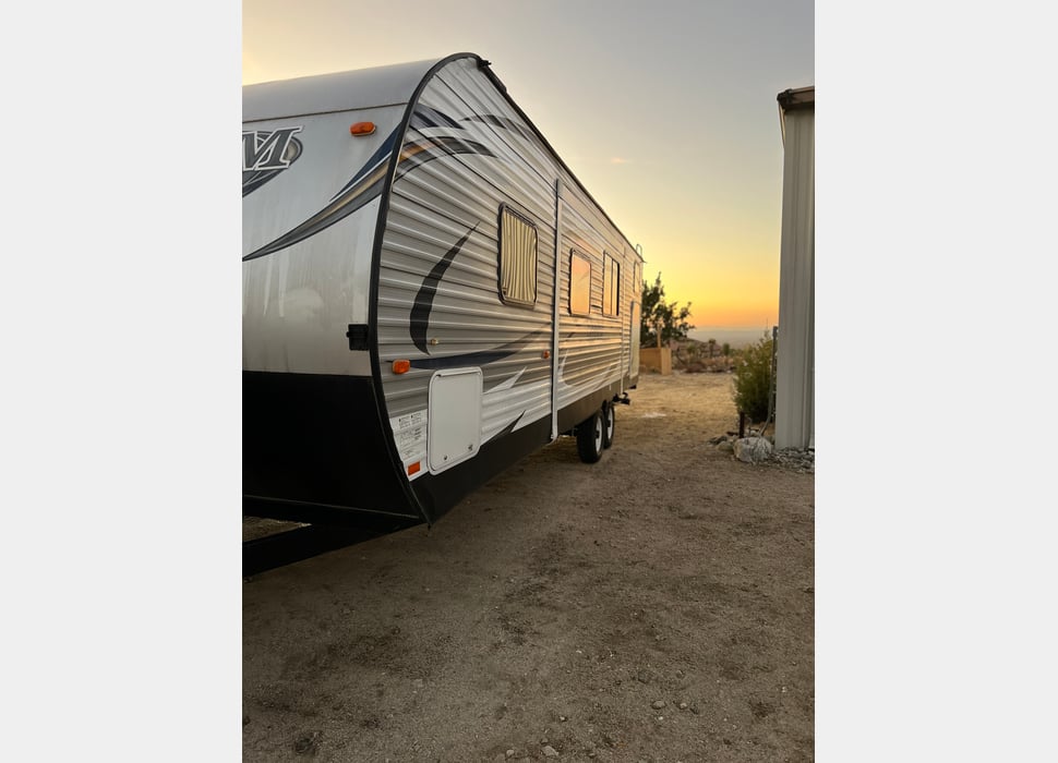 Travel Trailer rentals in Riverside