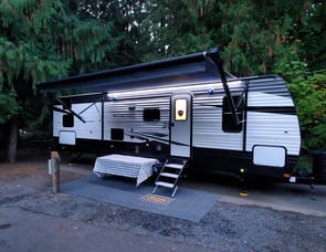 Keystone RV Hideout 29BQWE