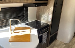 2021 Heartland Pioneer QB 300