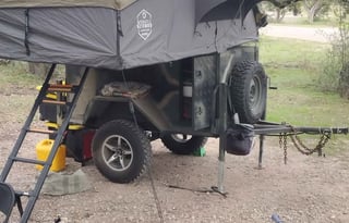 Overlanding camper trailer