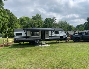 Heartland Trail Runner 27RKS