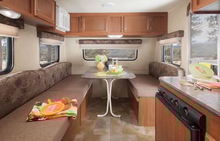 Jayco Flight 184BH with optional Boat tour