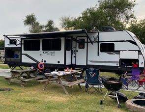 Dutchmen RV Kodiak Ultra-Lite 332BHSL