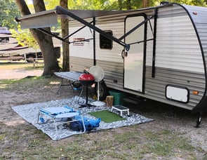 Dutchmen RV Coleman 17B