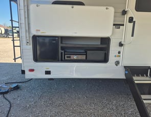 Venture RV Sienna SA271VBH