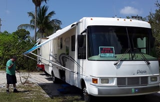 2001 Dolphin Motor Coach Dolphin A