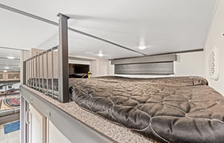 2 Brm w/a loft Coastal Adventure 5th wheel retreat