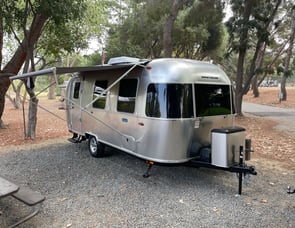 Airstream RV Bambi 22FB