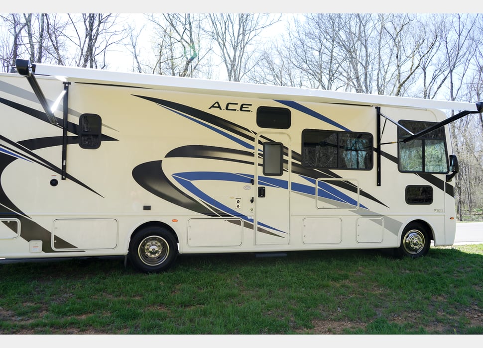 Class A Motor Home rentals in Clarksville