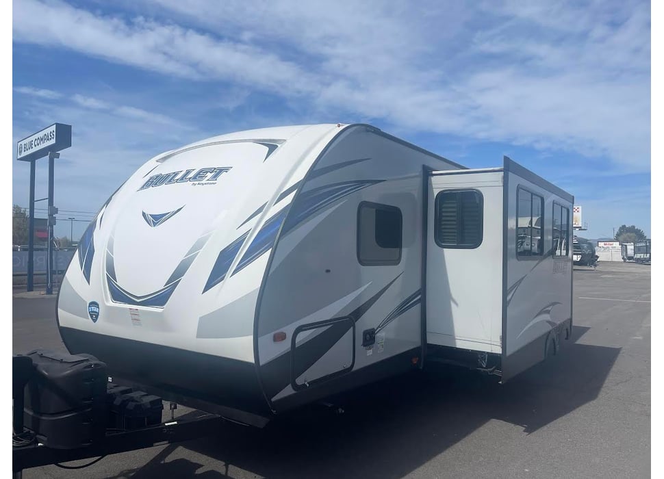 Travel Trailer rentals in Redmond