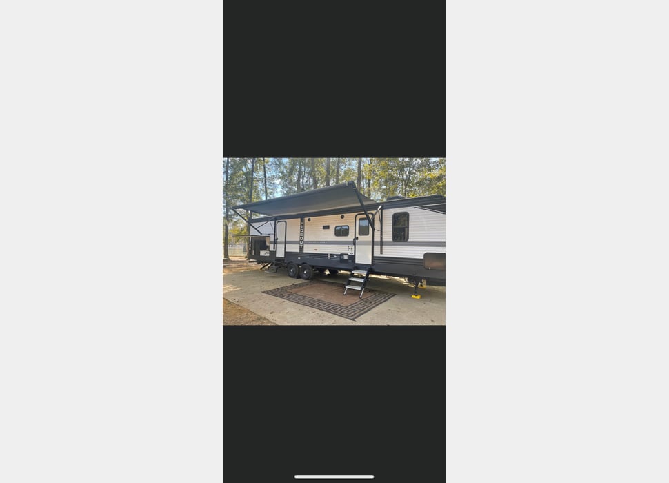 Travel Trailer rentals in Sunset