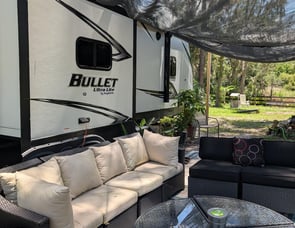 Keystone RV Bullet 330BHS