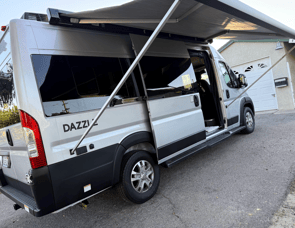 Thor Motor Coach Dazzle 2JB