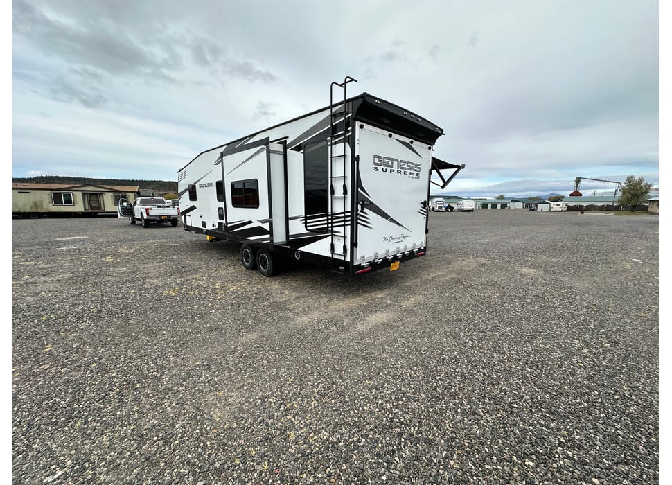 Toy Hauler rentals in Bend