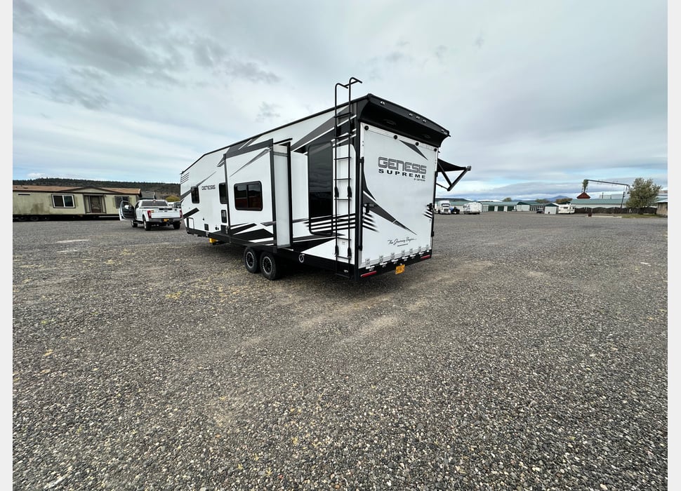 Toy Hauler rentals in Redmond