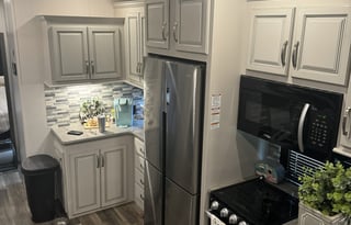 Scot and Alisa's Cougar Rental