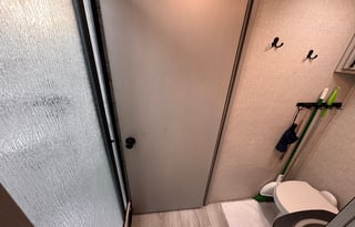 2025 33ft Coachmen 31MB - Sleeps 8