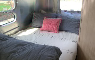 2018 Airstream RV Flying Cloud 19CB