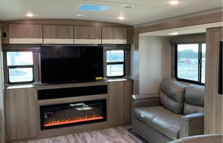 Great Home On Wheels