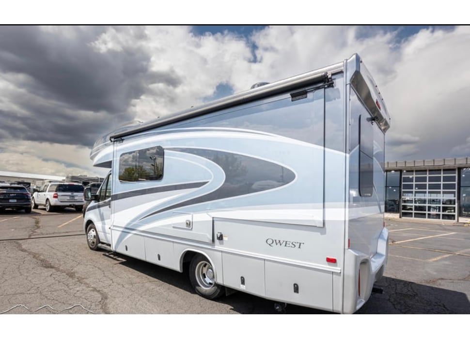 Class C Motor Home rentals in Bend