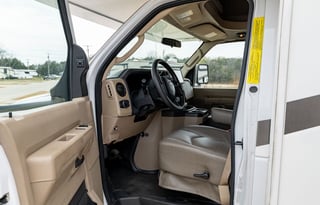 Spacious Dog Friendly and stocked for adventure!!