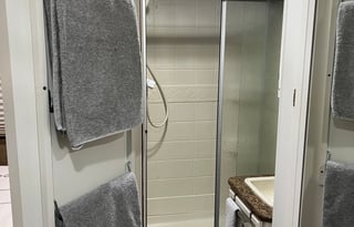 "Lucy" 2014 Thor Motor Coach Four Winds 26A