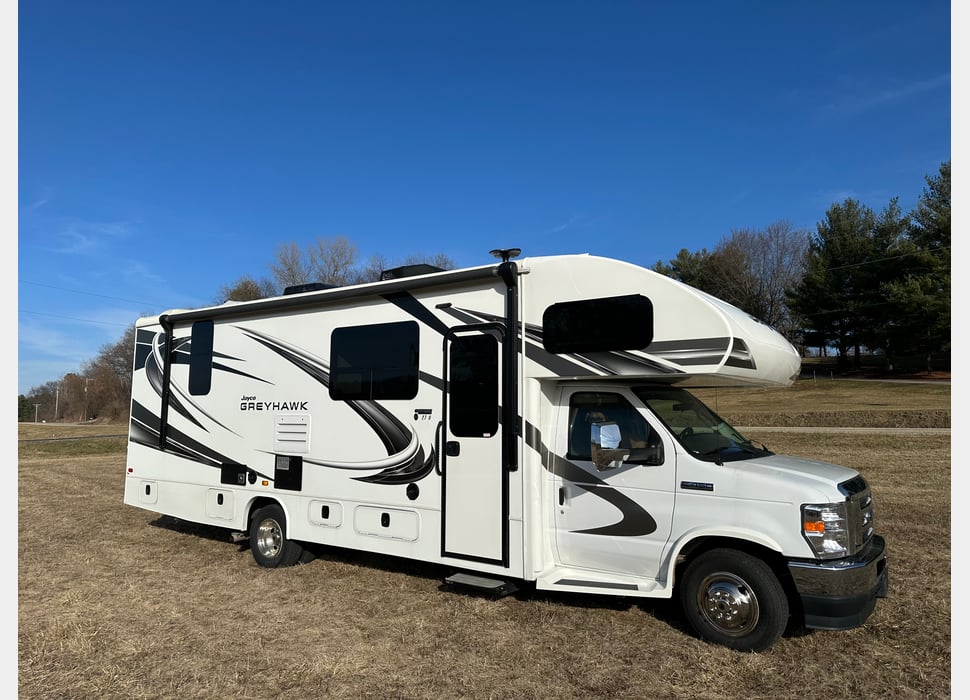 Class C Motor Home rentals in Orfordville