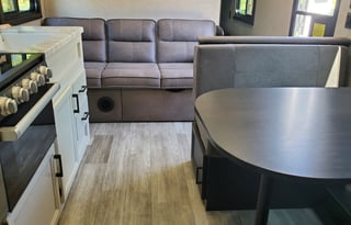 Like New 2023 Jayco Jay Flight Bunkhouse Camper