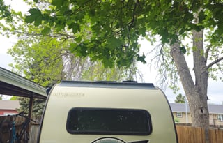 Adventure-Ready R-Pod – Bring Your Pup!