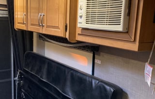 2017 Thor Motor Coach Outlaw Class C 29H