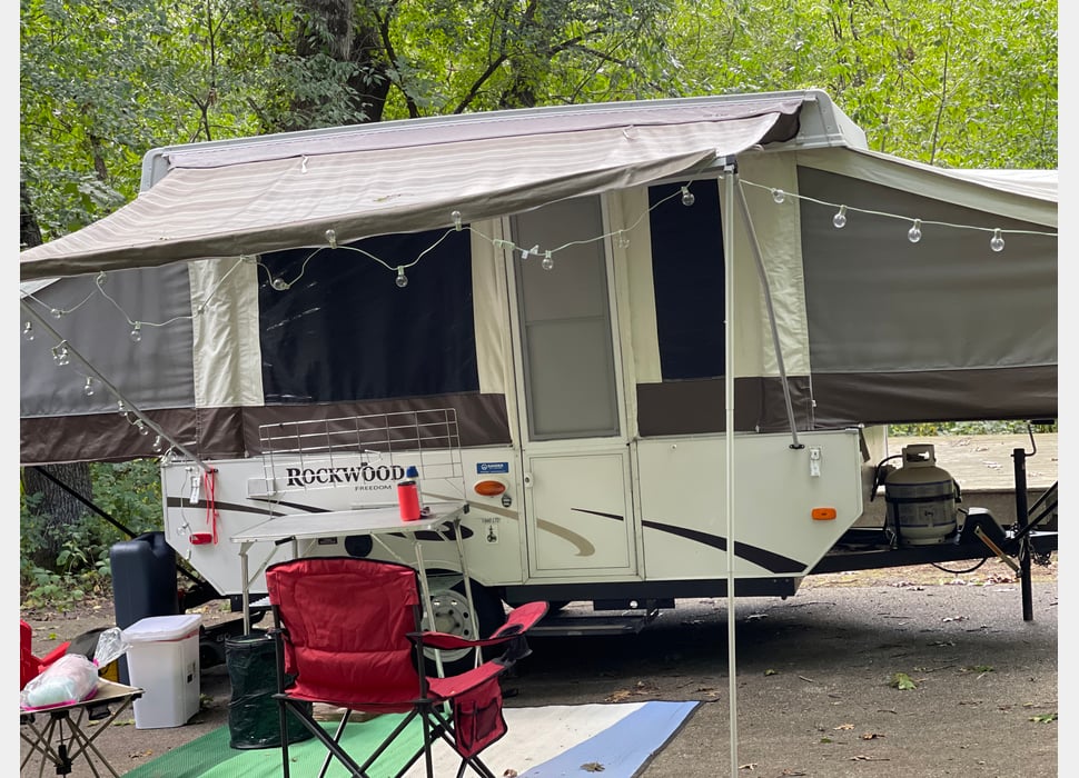 Pop-up Camper rentals in Waukesha