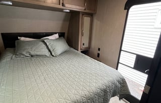 2019 Grand Design Transcend 32BHS