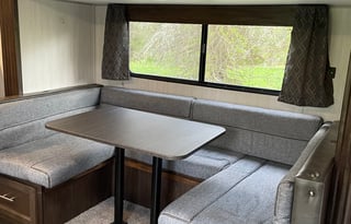 Adohi Ya’no (Forest Wolf)