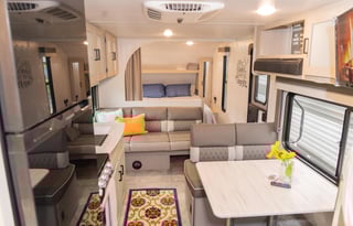 Luxury Towable Bunkhouse Sleeps 8 Fully Stocked