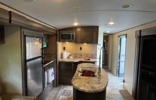2015 Forest River RV Surveyor 32RLTS