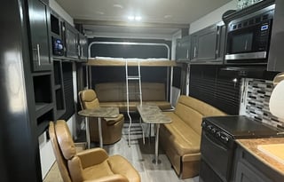 2014 SANDSTORM toy hauler