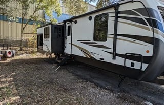2021 Keystone Outback 330RL