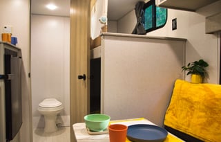 Bunk Beds!  Easy Tow! Sleeps 4 or 5!