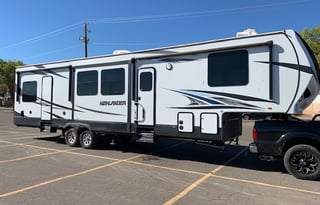 2018 Highland Ridge RV Highlander HF350H