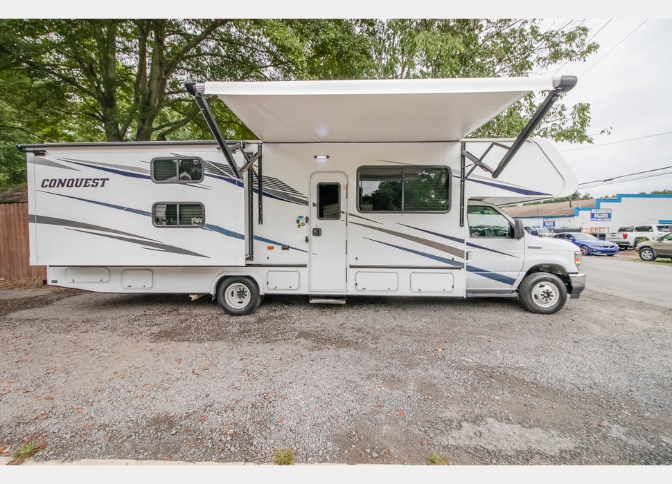 Class C Motor Home rentals in Rocky Face