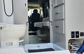 2025 Thor Motor Coach Dazzle 2LB