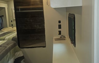 2023 Keystone Couger Halftime 33 RLI