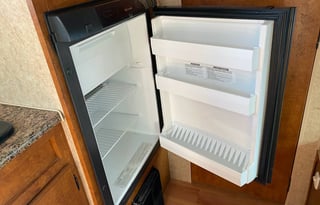 Our Family Fave! Comfy, Bunk Beds, Only 2,725 Lbs!