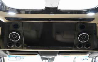 LUXURY 10 passengers VAN w TV, Kitchenette, Toilet