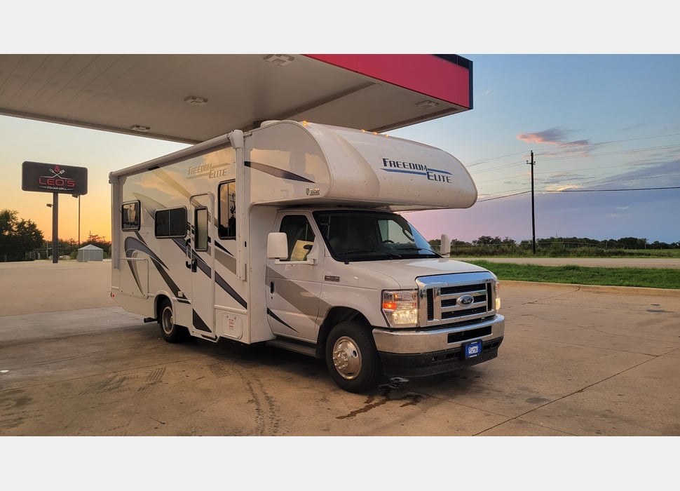 Class C Motor Home rentals in Austin